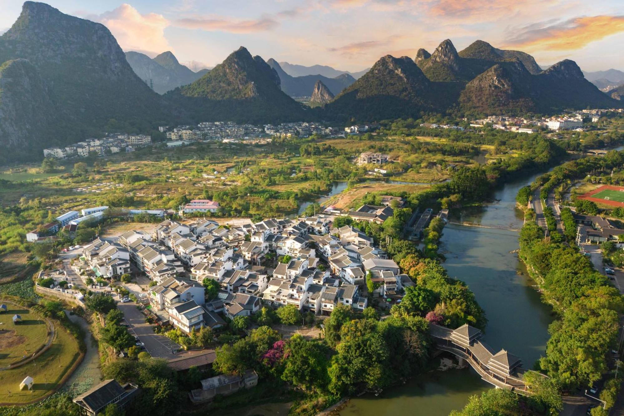 Guilin Village Creek Inn-Free Private Car Pick Up Station Stay 3 Nights Exteriér fotografie